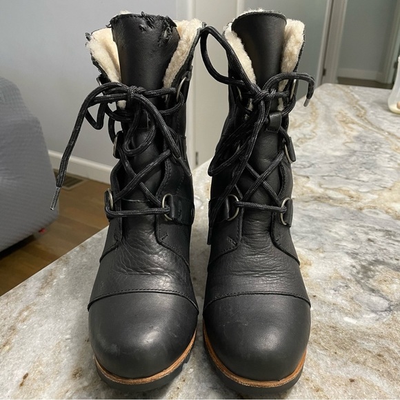 SOREL Joan Of Arctic Leather Wedge Mid Ankle Boots Black NL2173-001 Gorp - Picture 2 of 14